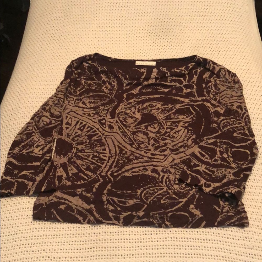 Women’s blouse SZ small.